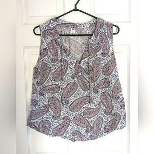 *3 for $20* OLD NAVY tank top